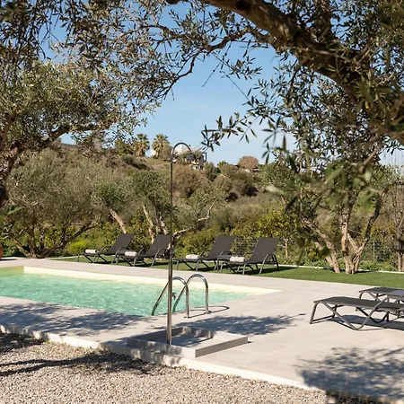 Вилла Kallistefanos Villa, A Nature Inspired Retreat, By Thinkvilla Adhele