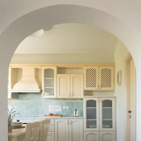 Kallistefanos Villa, A Nature Inspired Retreat, By Thinkvilla * Adhele